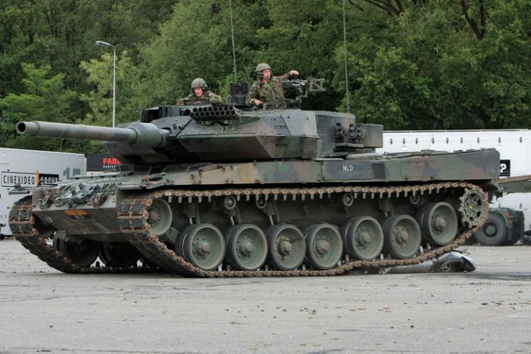 7 Cool Photos Shows How German Tank Crushes Car Brutally | Reckon Talk