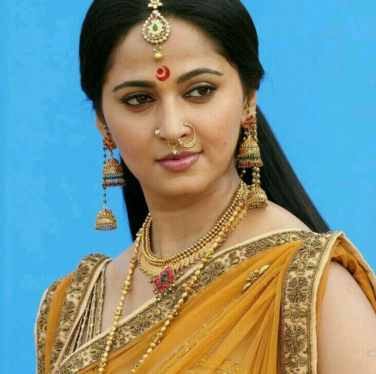 anushka shetty rare unseen pics | Reckon Talk